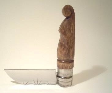 N10 short Wharncliffe, manche en htre sculpt